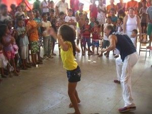 Roda with capoeira kids